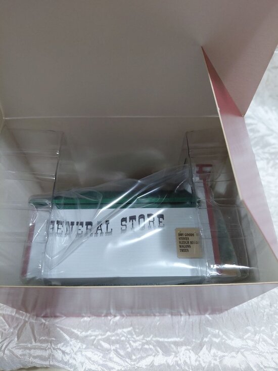 Vtg NOB Mrs. Parkleys General Store Figurine Sarah Plain & Tall Hallmark 1994 - Picture 5 of 8